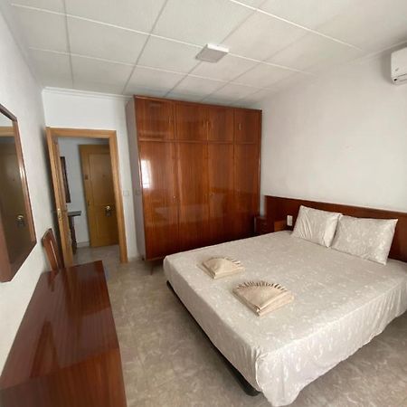 Cozy Apartment In Centre Of Alicante Near Plaza De Toros Екстериор снимка