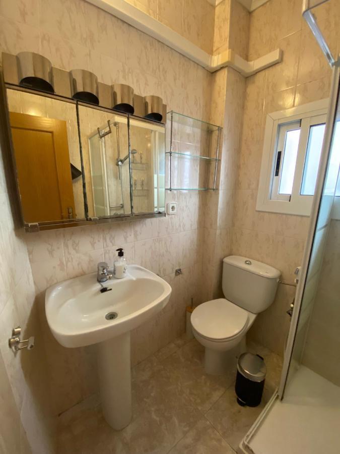 Cozy Apartment In Centre Of Alicante Near Plaza De Toros Екстериор снимка