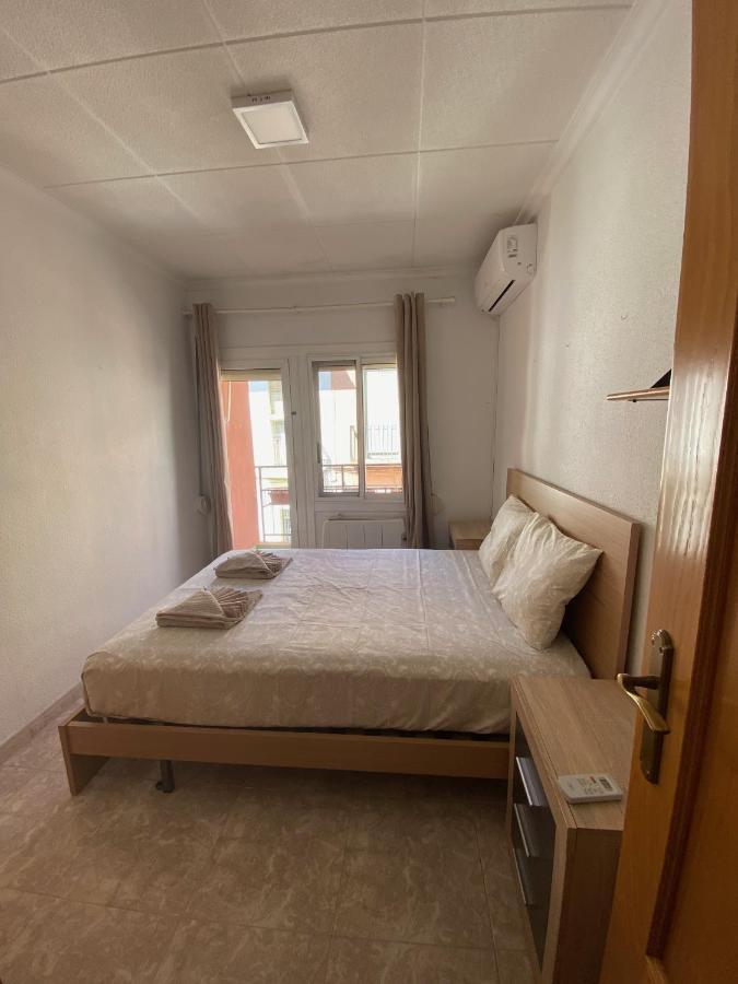 Cozy Apartment In Centre Of Alicante Near Plaza De Toros Екстериор снимка