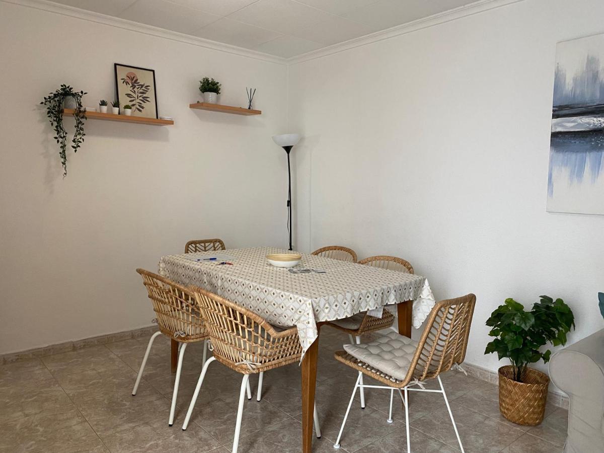 Cozy Apartment In Centre Of Alicante Near Plaza De Toros Екстериор снимка