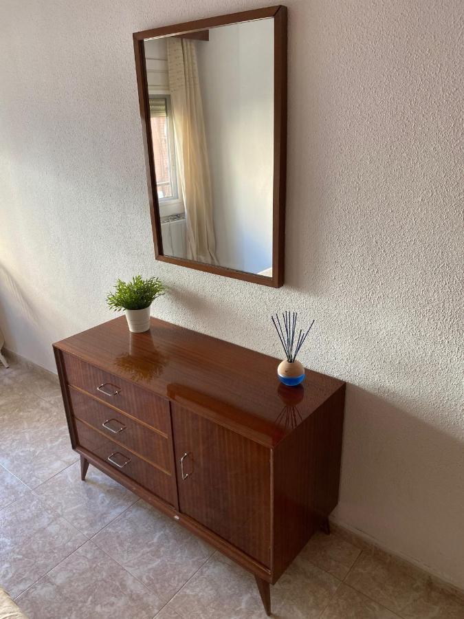Cozy Apartment In Centre Of Alicante Near Plaza De Toros Екстериор снимка