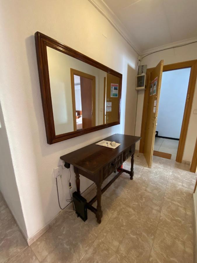 Cozy Apartment In Centre Of Alicante Near Plaza De Toros Екстериор снимка