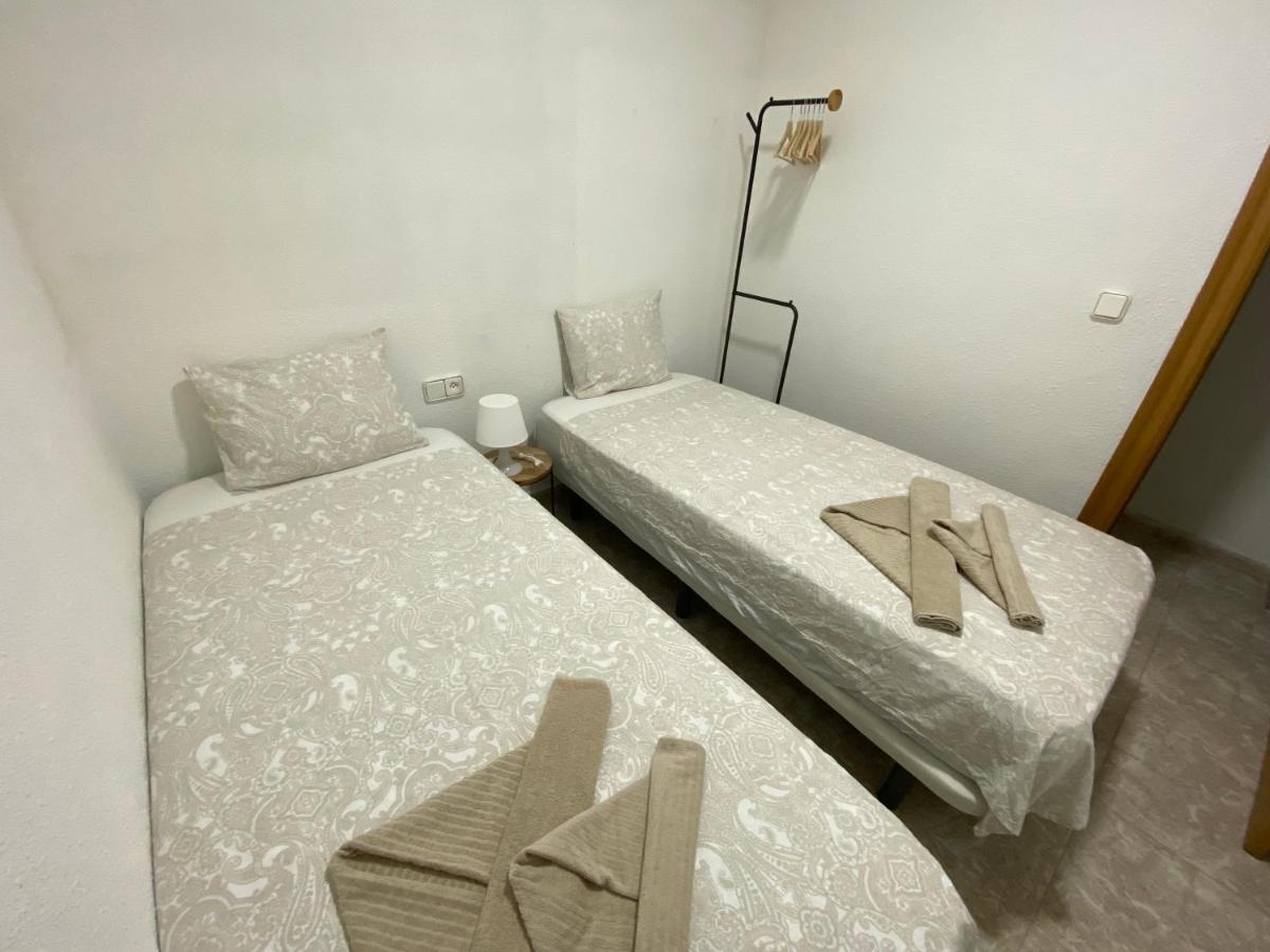 Cozy Apartment In Centre Of Alicante Near Plaza De Toros Екстериор снимка